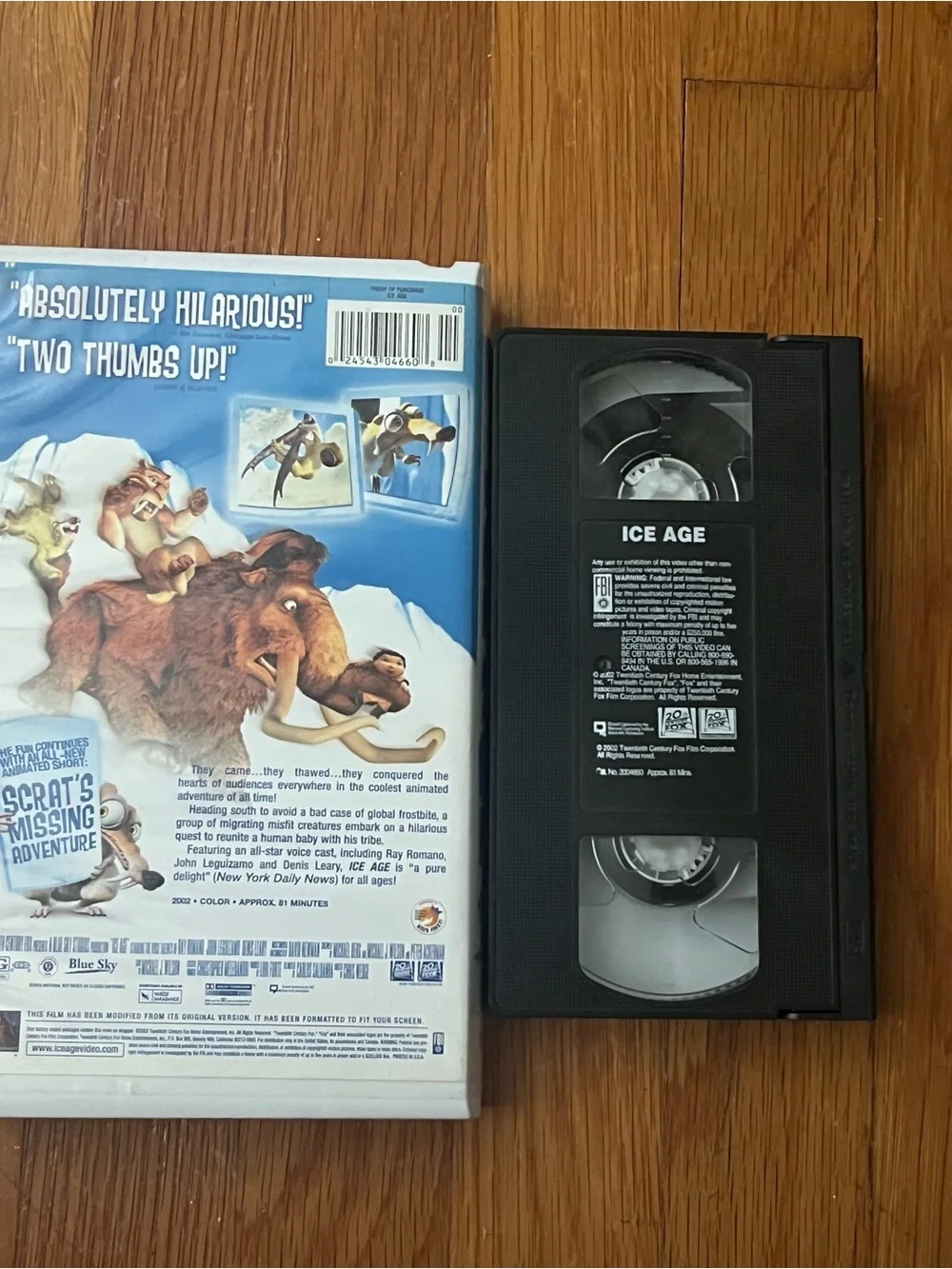 VHS Movie bundle deal (monster ink & ice age)